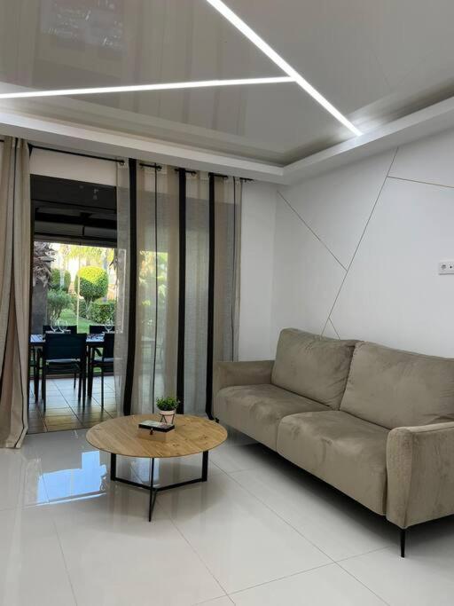 Morderno & Elegante Adosado En Roda Golf & Beach Resort Екстер'єр фото