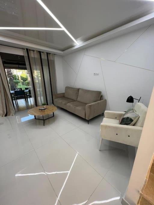 Morderno & Elegante Adosado En Roda Golf & Beach Resort Екстер'єр фото